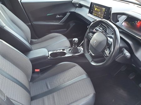 2021 Peugeot 2008 - photo 9