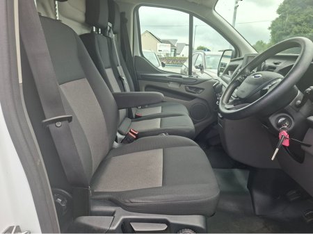 2023 Ford Transit Custom - photo 9