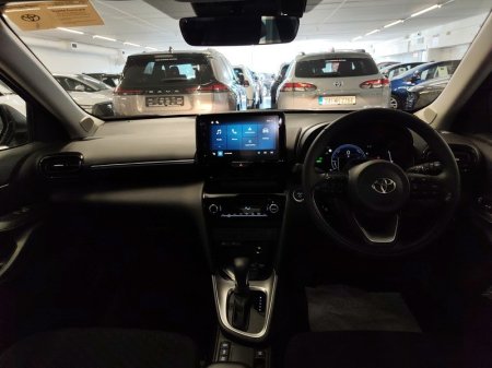 2026 Toyota Yaris Cross - photo 8