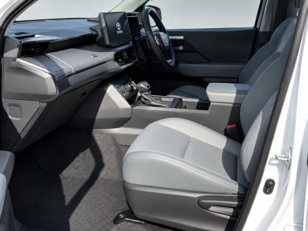 2026 Toyota Hilux - photo 4