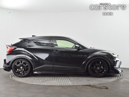2021 Toyota C-HR - photo 2
