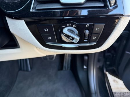2018 BMW 5-Series - photo 18