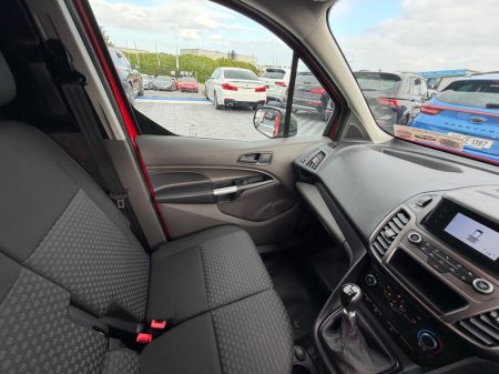 2021 Ford Transit Connect - photo 30