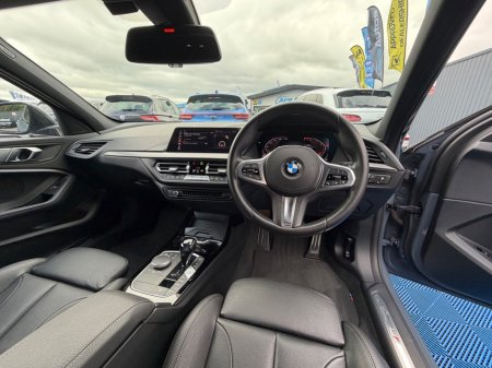 2021 BMW 1-Series - photo 17