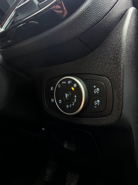 2019 Ford Fiesta - photo 16