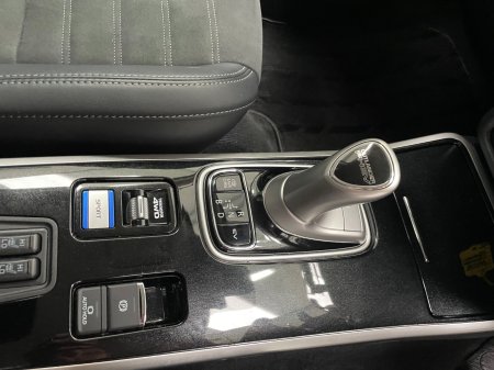 2020 Mitsubishi Outlander - photo 9