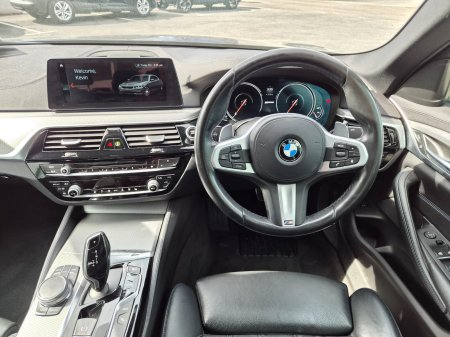 2018 BMW 5-Series - photo 13
