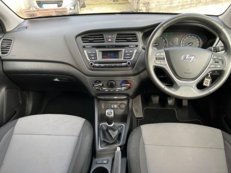 2017 Hyundai i20 - photo 7
