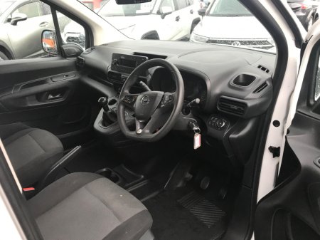 2021 Opel Combo - photo 21