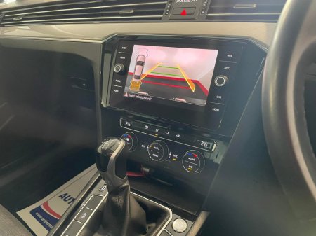 2020 Volkswagen Passat - photo 19
