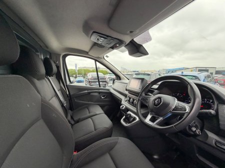 2023 Renault Trafic - photo 13