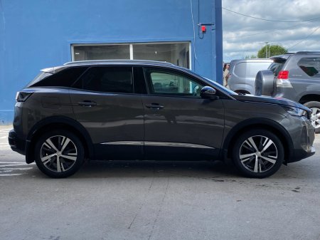2022 Peugeot 3008 - photo 2