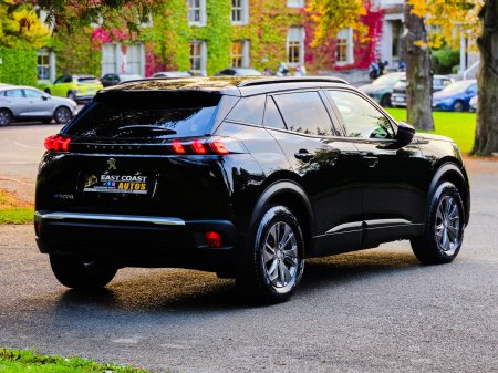 2023 Peugeot 2008 - photo 2