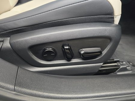 2025 Lexus ES - photo 22