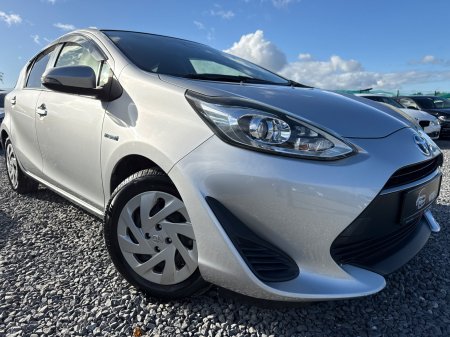 2017 Toyota Aqua - photo 7