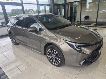 2023 Toyota Corolla - photo 2