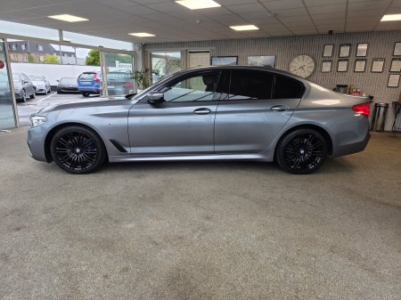 2017 BMW 5-Series - photo 6