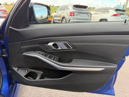 2021 BMW 3-Series - photo 16