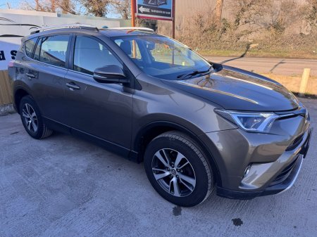 2016 Toyota RAV4 - photo 4