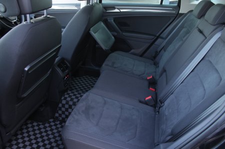 2020 Volkswagen Tiguan - photo 21
