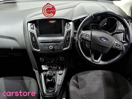 2018 Ford Focus - photo 11