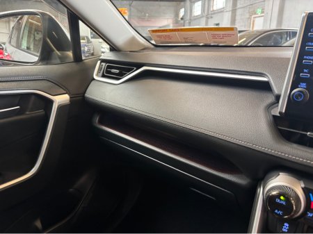 2021 Toyota RAV4 - photo 17