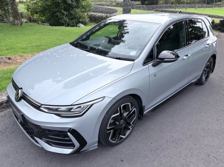 2025 Volkswagen Golf - photo 7