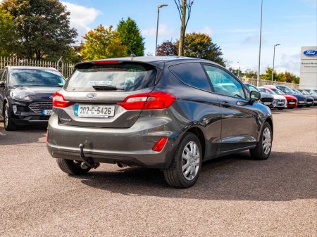 2020 Ford Fiesta - photo 17