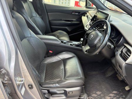 2020 Toyota C-HR - photo 9