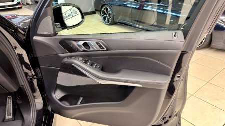 2025 BMW X5 - photo 13