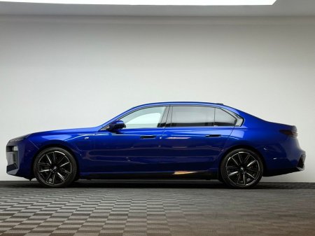 2024 BMW 7-Series - photo 4