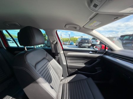2022 Volkswagen Passat - photo 21