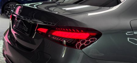 2021 Mercedes-Benz E-Class - photo 19