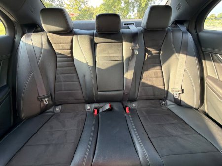 2019 Mercedes-Benz E-Class - photo 34