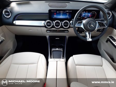 2025 Mercedes-Benz GLB - photo 2