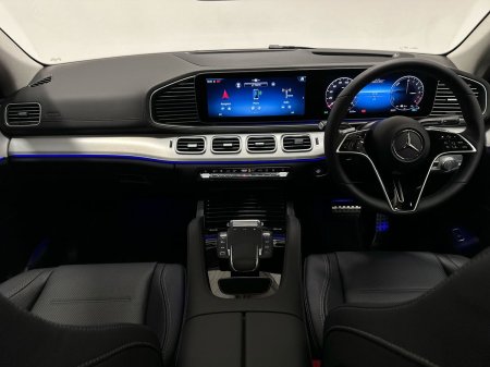 2026 Mercedes-Benz GLE - photo 2