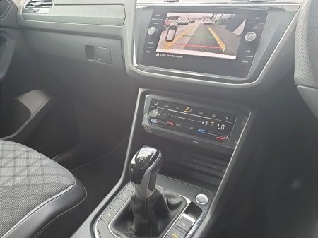 2022 Volkswagen Tiguan - photo 12