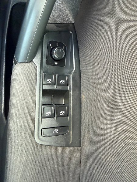 2024 Volkswagen Tiguan - photo 10