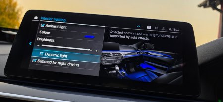 2020 BMW 5-Series - photo 36