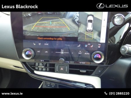 2025 Lexus NX 450h+ - photo 13