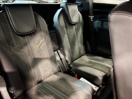 2021 Peugeot 5008 - photo 23