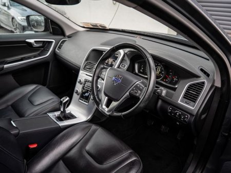 2017 Volvo XC60 - photo 5