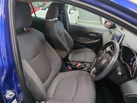 2020 Toyota Corolla - photo 12