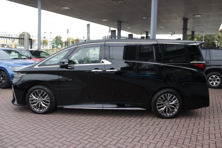 2025 Toyota Alphard - photo 7