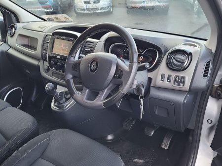 2017 Renault Trafic - photo 3