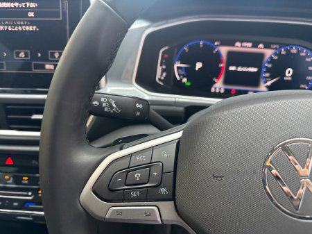 2025 Volkswagen T-Roc - photo 11