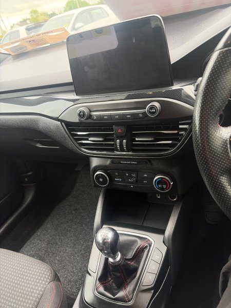2020 Ford Focus - photo 9