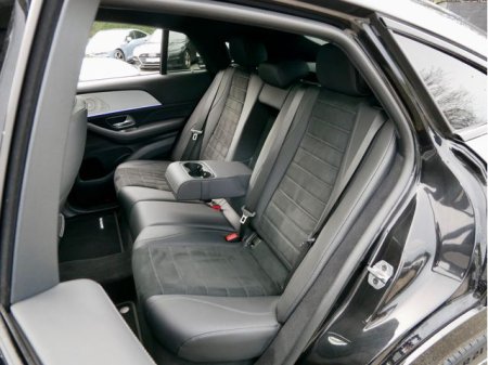 2025 Mercedes-Benz GLE - photo 17