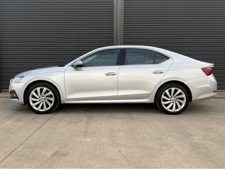 2022 Skoda Octavia - photo 4