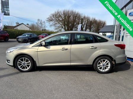 2017 Ford Focus - photo 4
